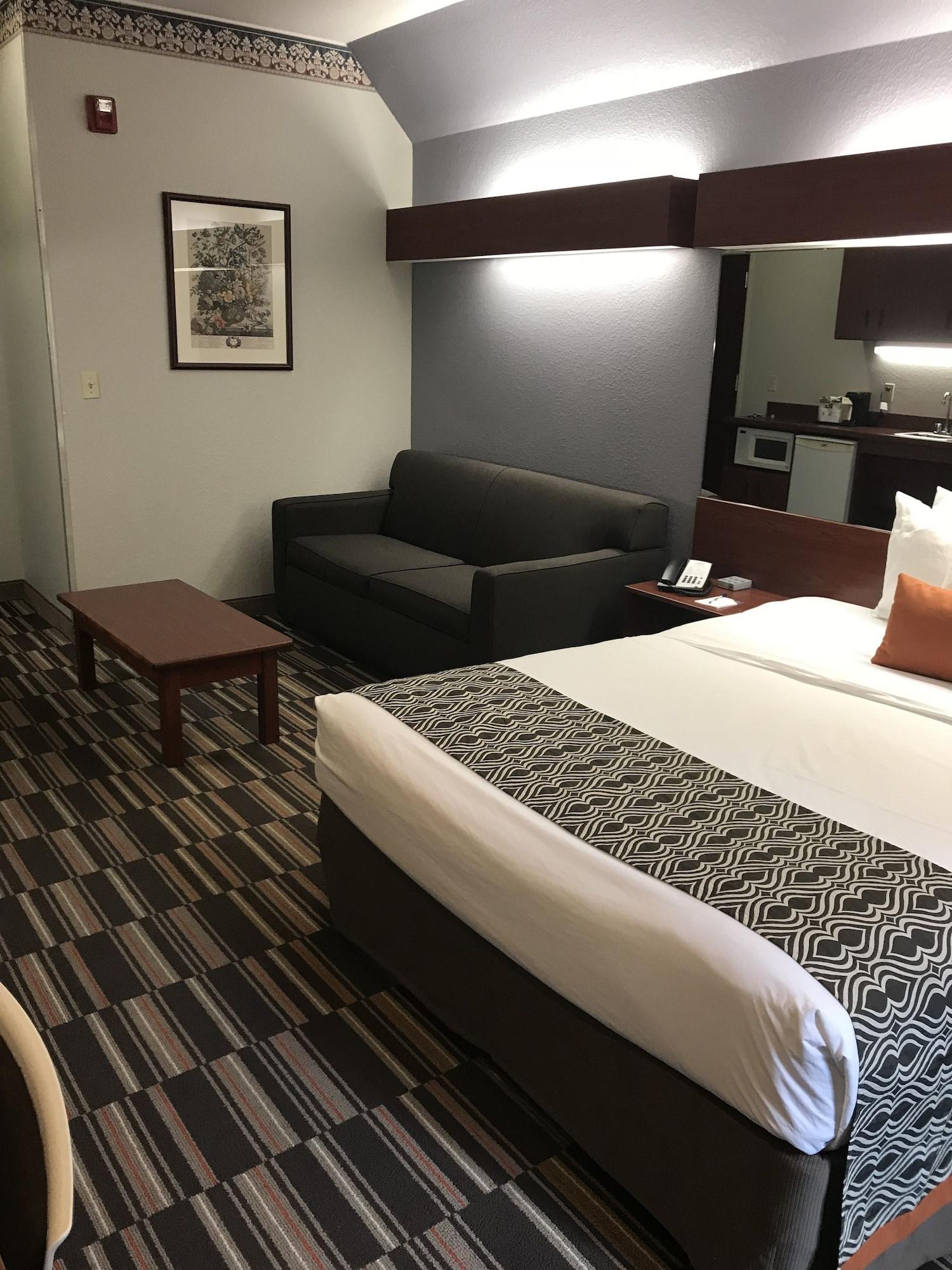 Microtel Inn & Suites Urbandale Eksteriør billede