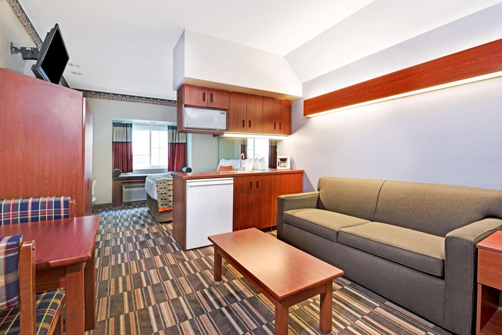 Microtel Inn & Suites Urbandale Eksteriør billede