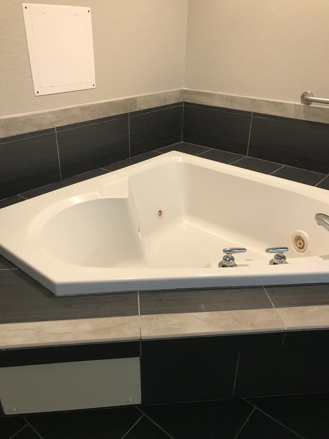 Microtel Inn & Suites Urbandale Eksteriør billede