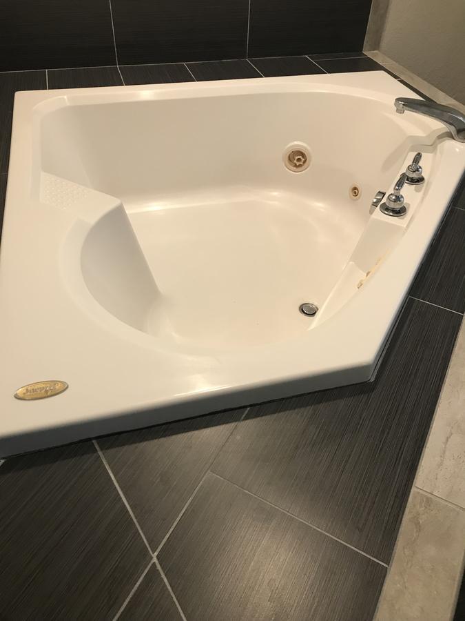 Microtel Inn & Suites Urbandale Eksteriør billede